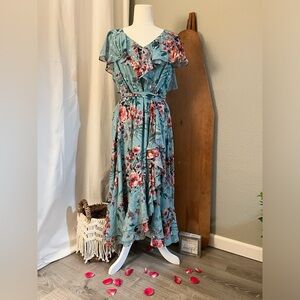 Eliza J (Nordstrom) 22W floral print soft flowy formal dress